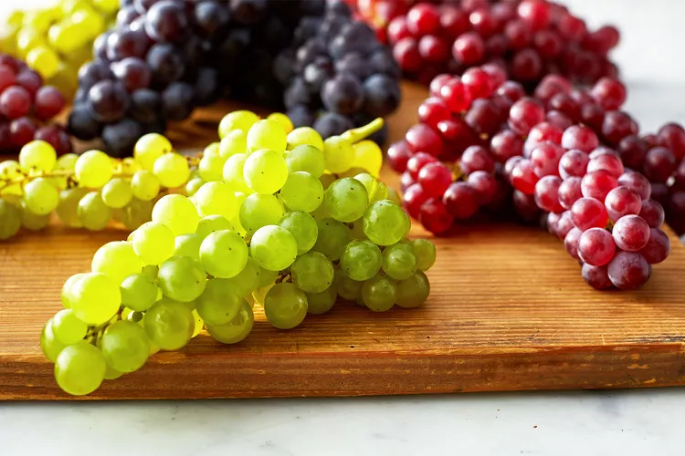 How to Store Grapes So They Last Even Longer