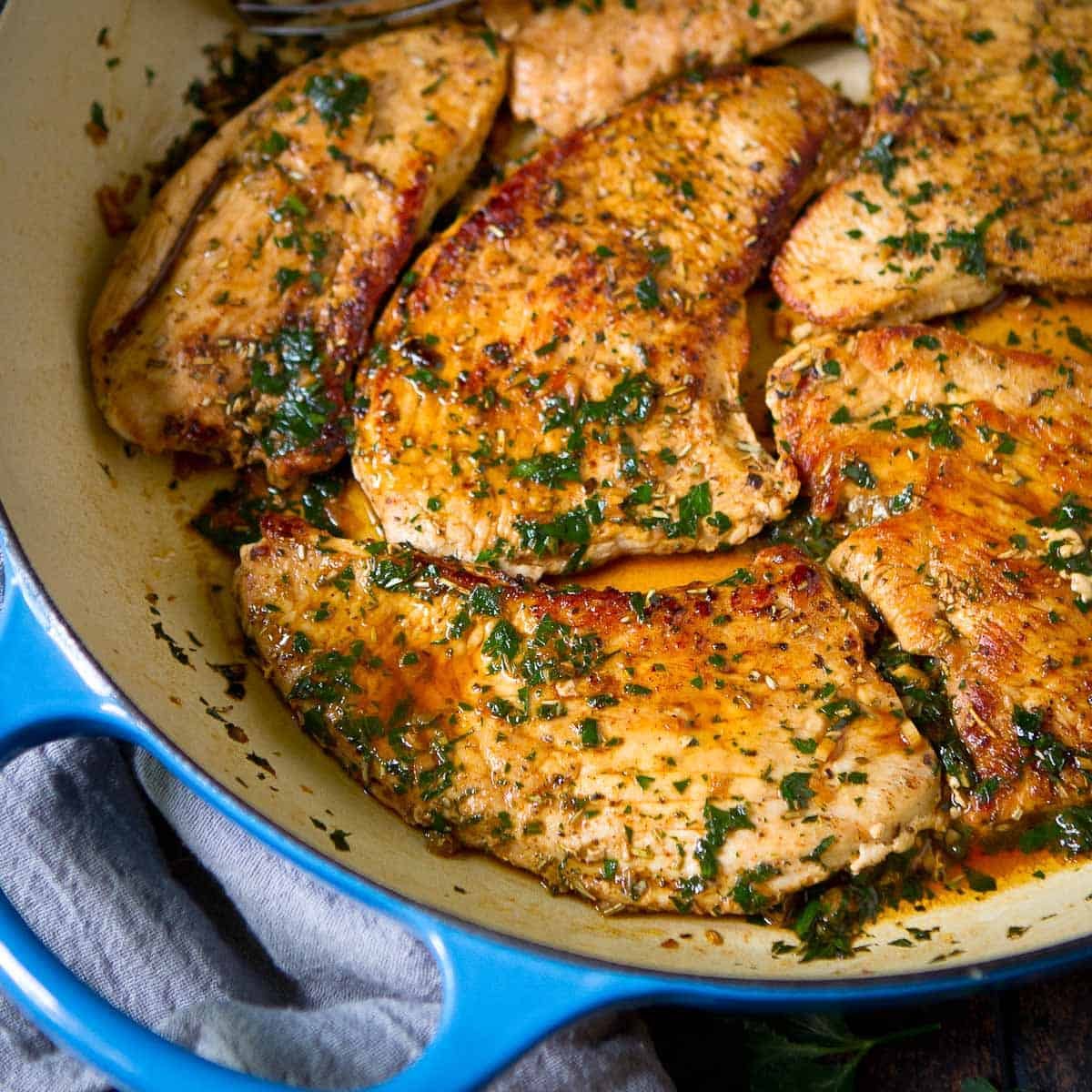 Pan-Seared Turkey Cutlets with Wine Sauce