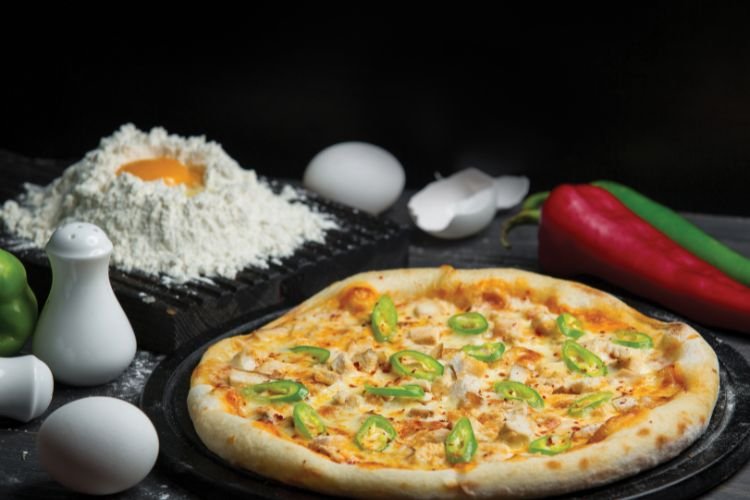 Easy Egg Pizza Recipe Ready in 5 Minutes