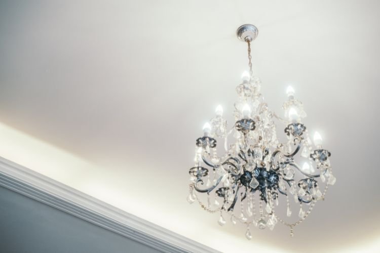 Fancy Chandelier Ceiling Fans for Spacious Rooms